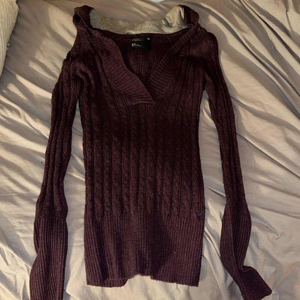 Sweater-hood